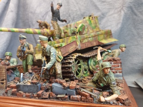 Diorama tiger im gefecht - tiger,
